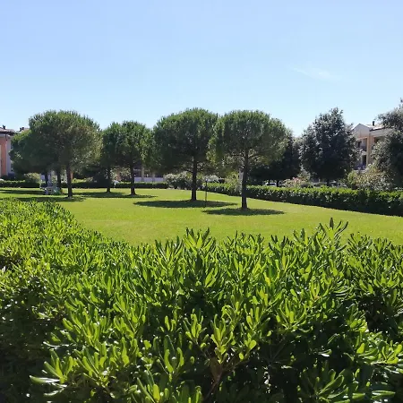 Marina Fiorita Apartment